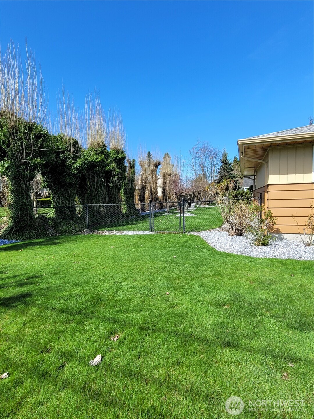 485 Spiketon Road Buckley, WA 98321 - Photo 4 of 27