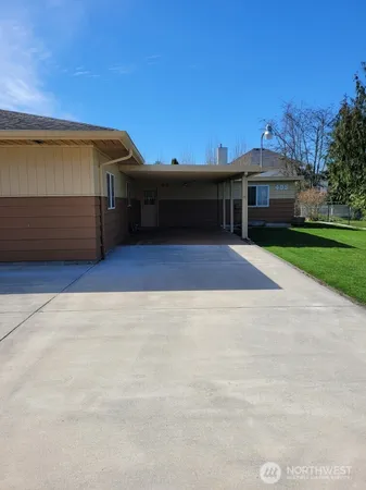 a view of house with outdoor space