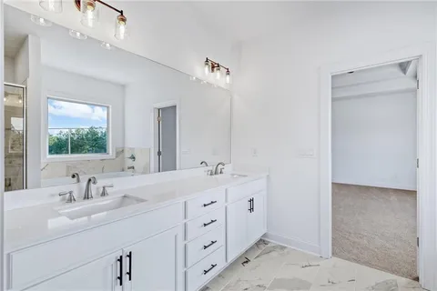 $564,900 | 942 Homepark Circle, Buford, GA 30518