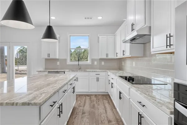 $539,900 | 942 Homepark Circle, Buford, GA 30518