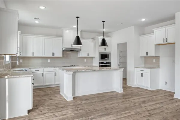 $539,900 | 942 Homepark Circle, Buford, GA 30518