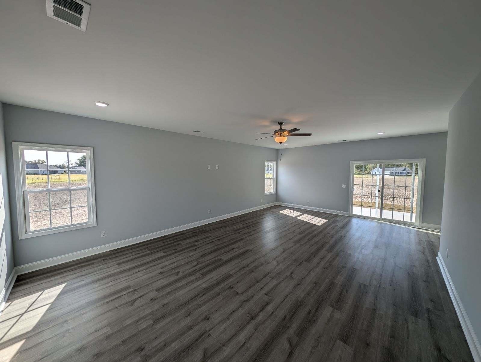 113 Duford Road Nichols, SC 29581 - Photo 2 of 16