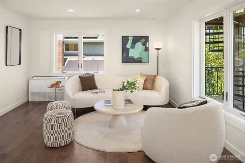 $2,950,000 | 1810 Madrona Drive, Seattle, WA 98122