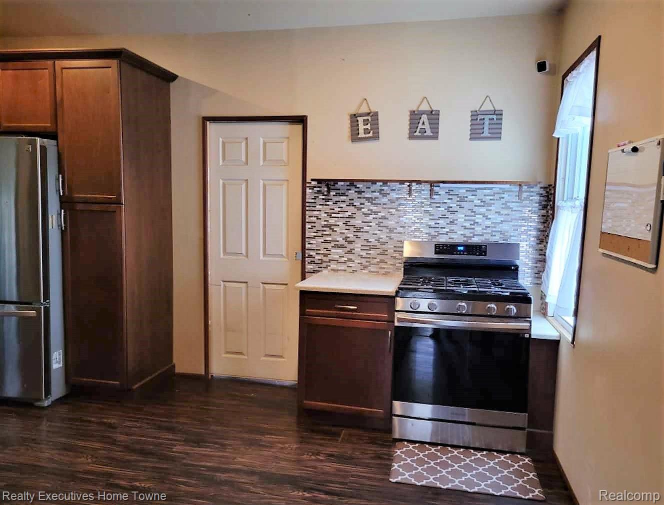 4892 Atkins Road North Street, MI 48049 - Photo 5 of 23