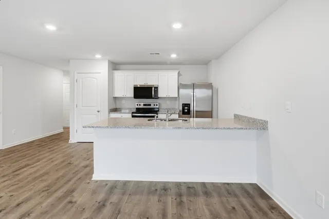 $284,900 | 4510 Royster Crk Drive, Millington, TN 38053