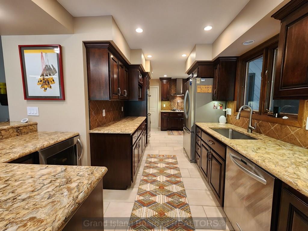 1303 Stagecoach Road Grand Island, NE 68801 - Photo 14 of 50 Gallery Image 14