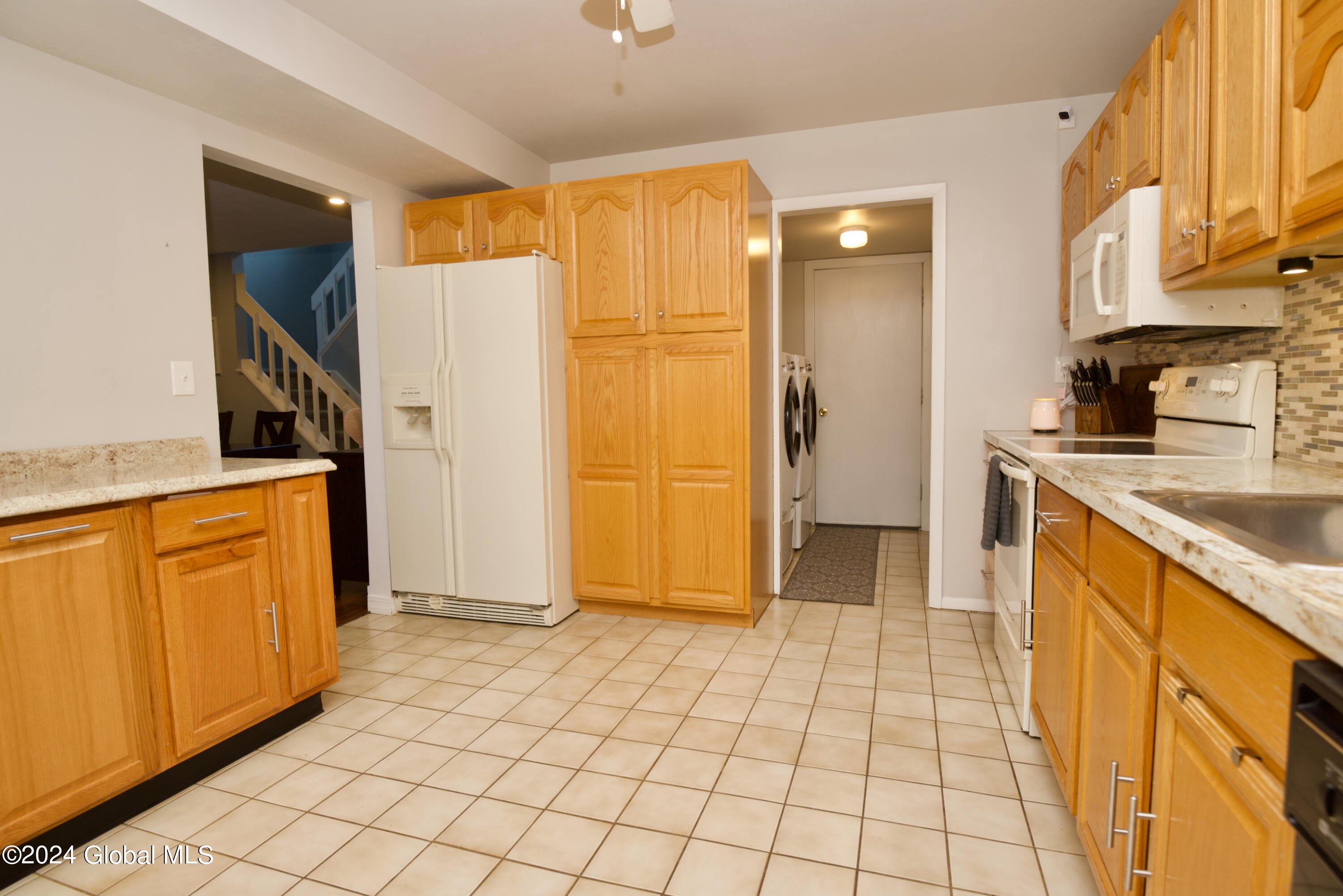 18 Snowberry Road Malta, NY 12020 - Photo 19 of 45 19