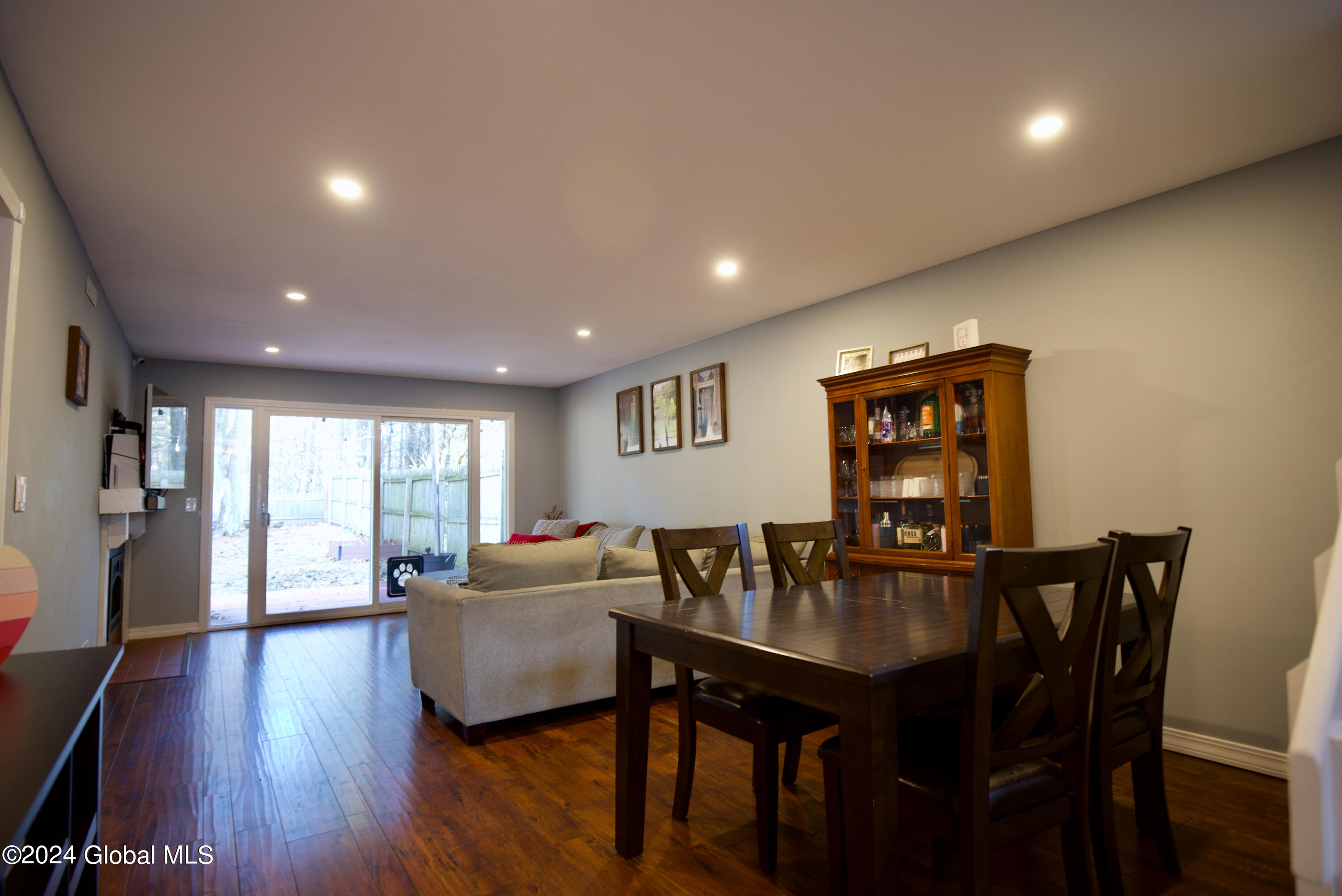 18 Snowberry Road Malta, NY 12020 - Photo 8 of 45 8