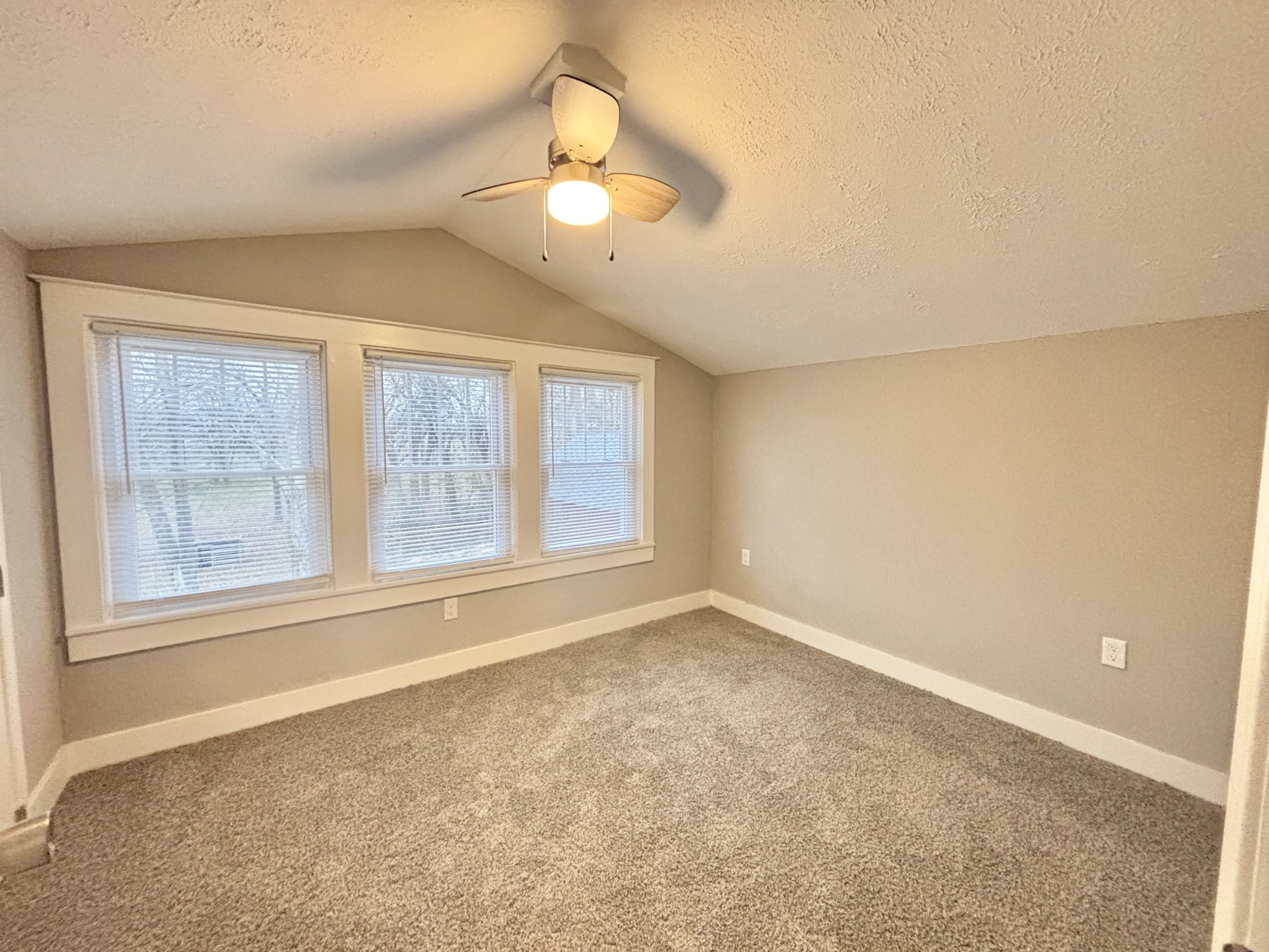 40 Line Street Cadiz, KY 42211 - Photo 50 of 53 a view of an empty room with a window
