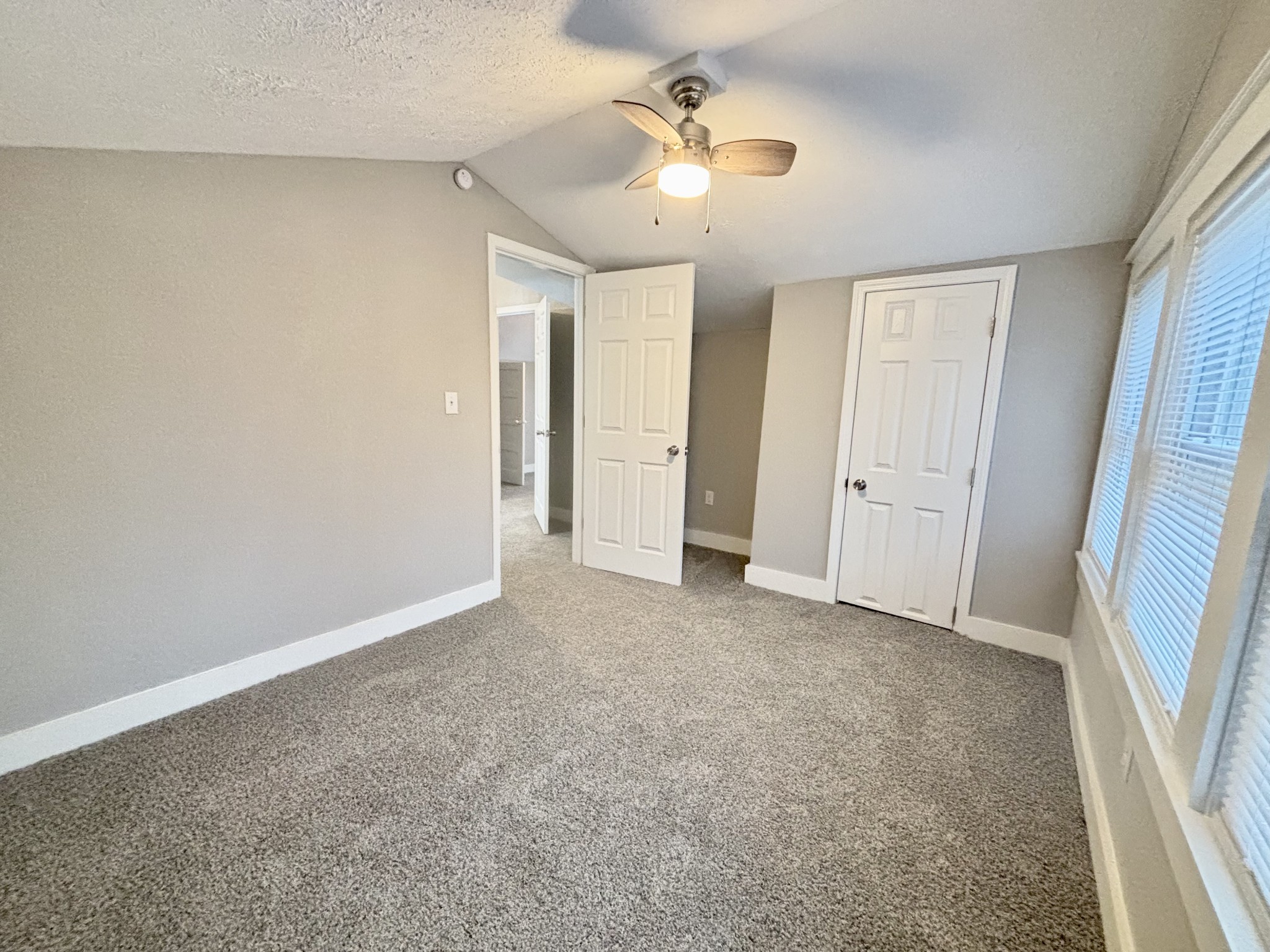 40 Line Street Cadiz, KY 42211 - Photo 51 of 53 an empty room with windows and fan