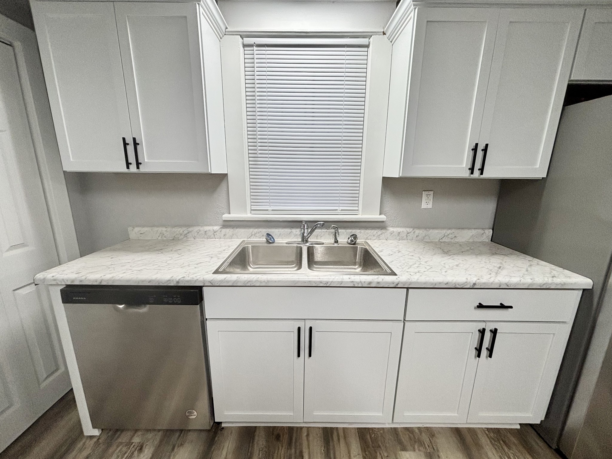 40 Line Street Cadiz, KY 42211 - Photo 9 of 53 a utility room with cabinets washer and dryer