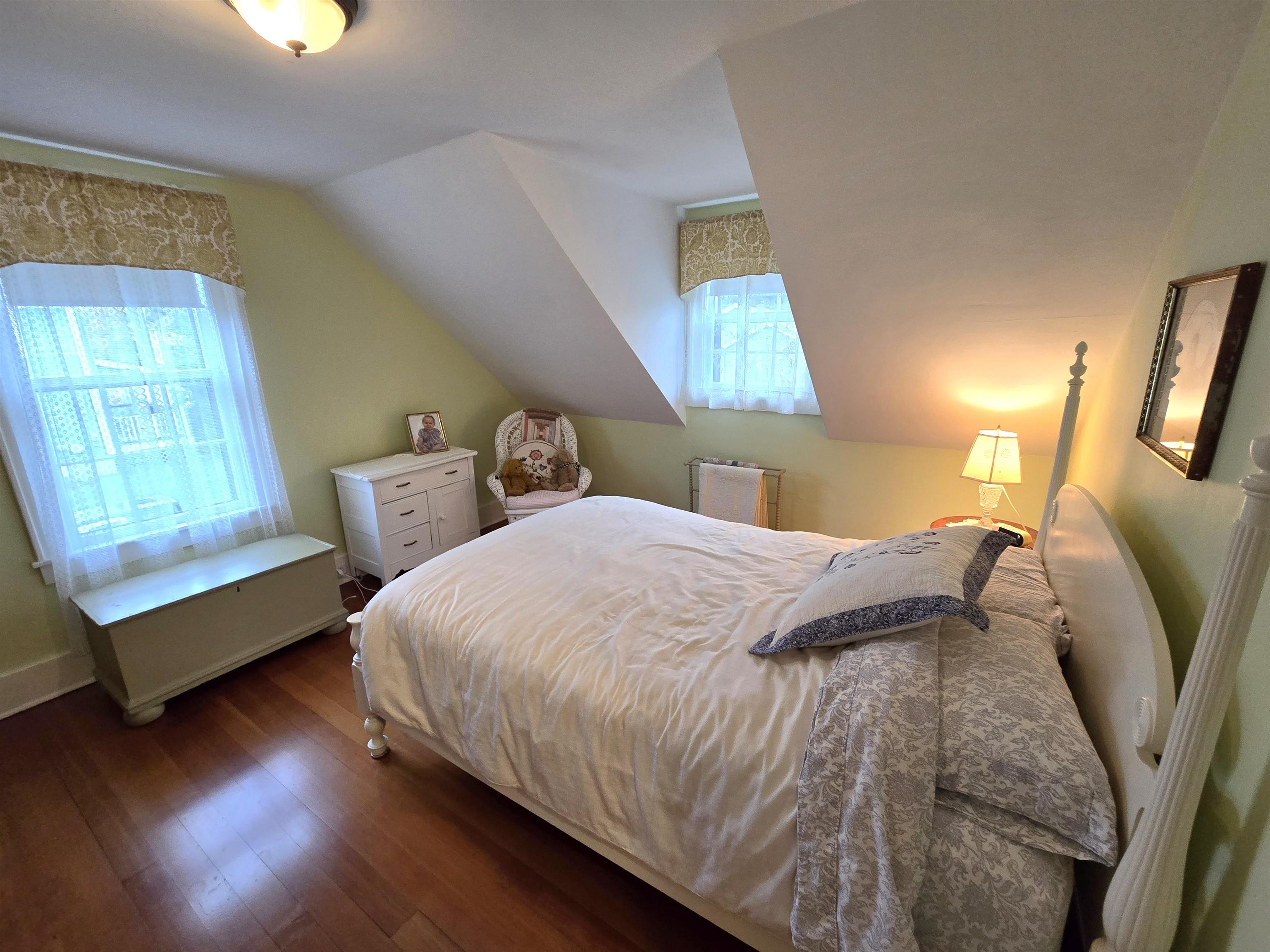 10 Thrall Avenue Rutland, VT 05701 - Photo 11 of 28