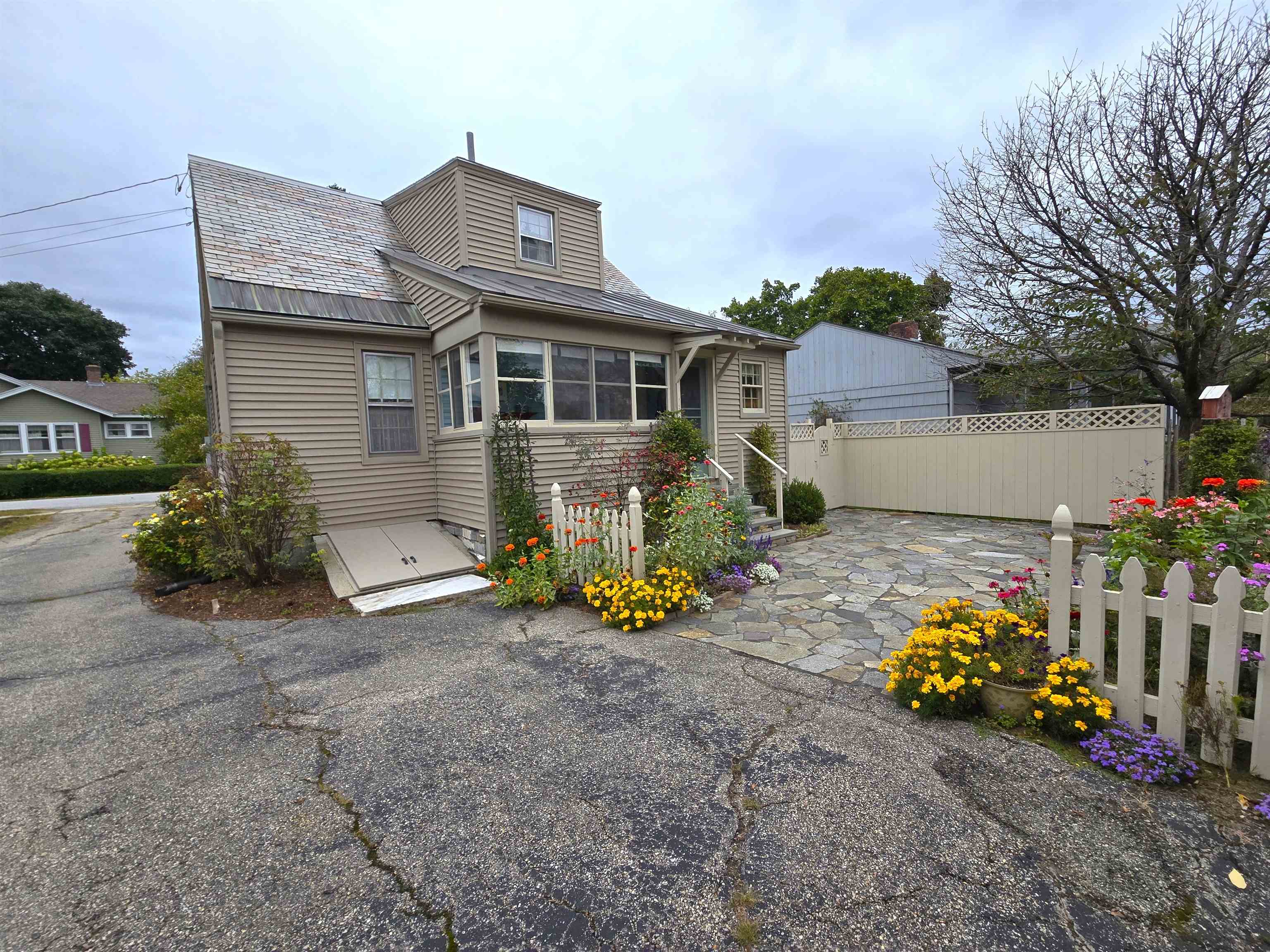 10 Thrall Avenue Rutland, VT 05701 - Photo 22 of 28