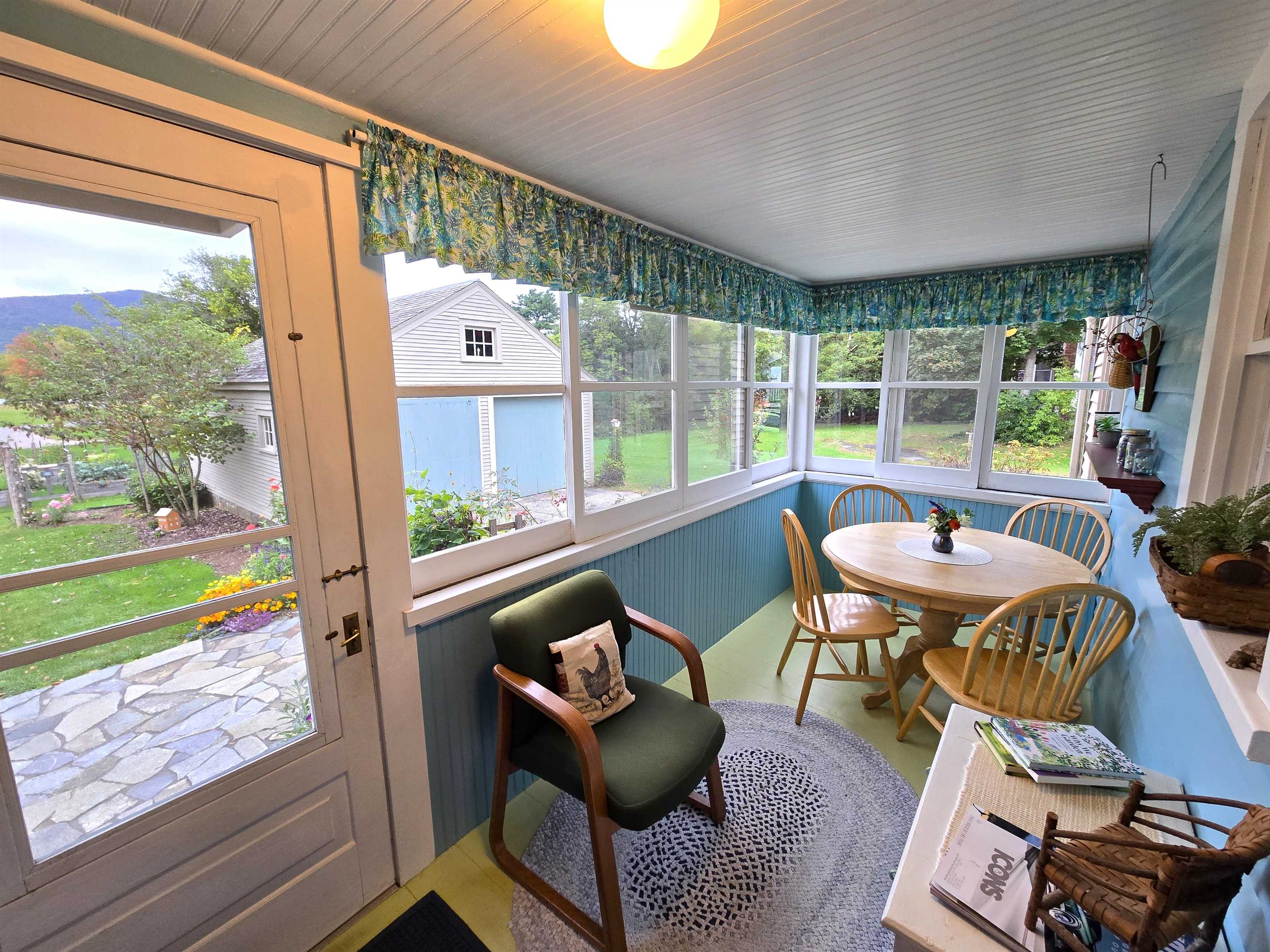 10 Thrall Avenue Rutland, VT 05701 - Photo 7 of 28