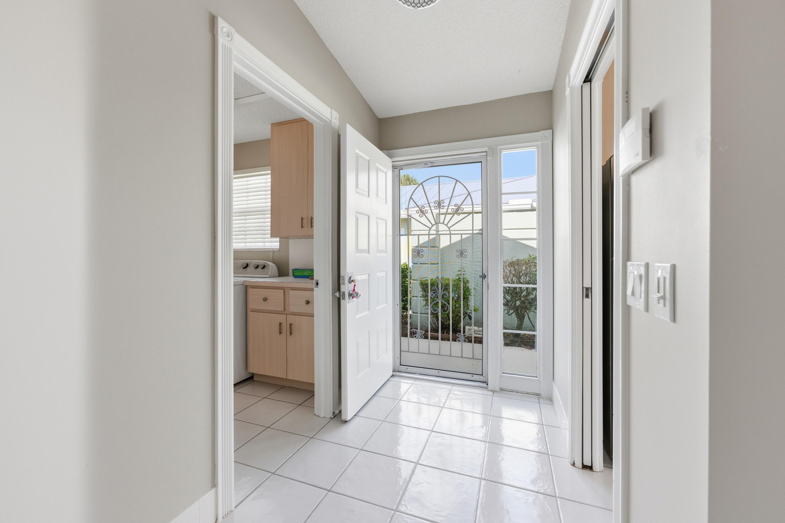 1624 Southwest Waterfall Boulevard Palm City, FL 34990 - Photo 34 of 48 44__jjl6885