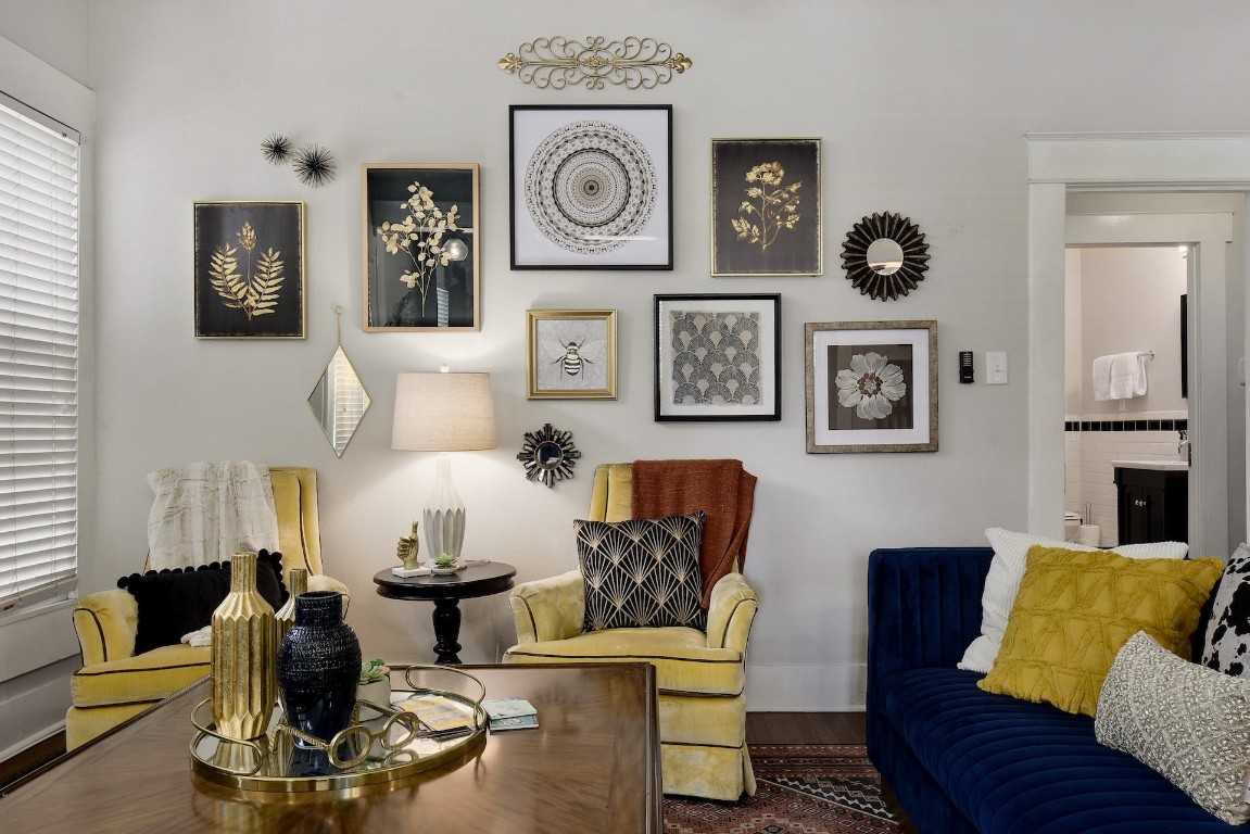 712 East 44th Street, Unit A Austin, TX 78751 - Photo 21 of 40 a living room with furniture and painting on the wall