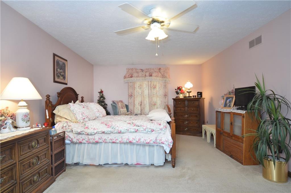 155 Cedar Ridge Drive Monaca, PA 15061 - Photo 12 of 24 Gallery Image 12