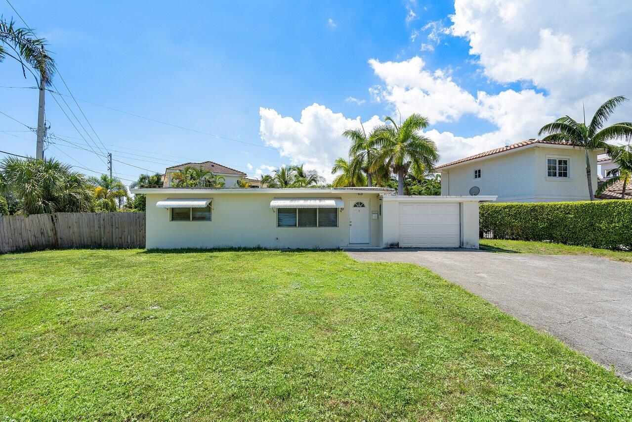 001-498Northeast6thAvenue-DelrayBeach-FL