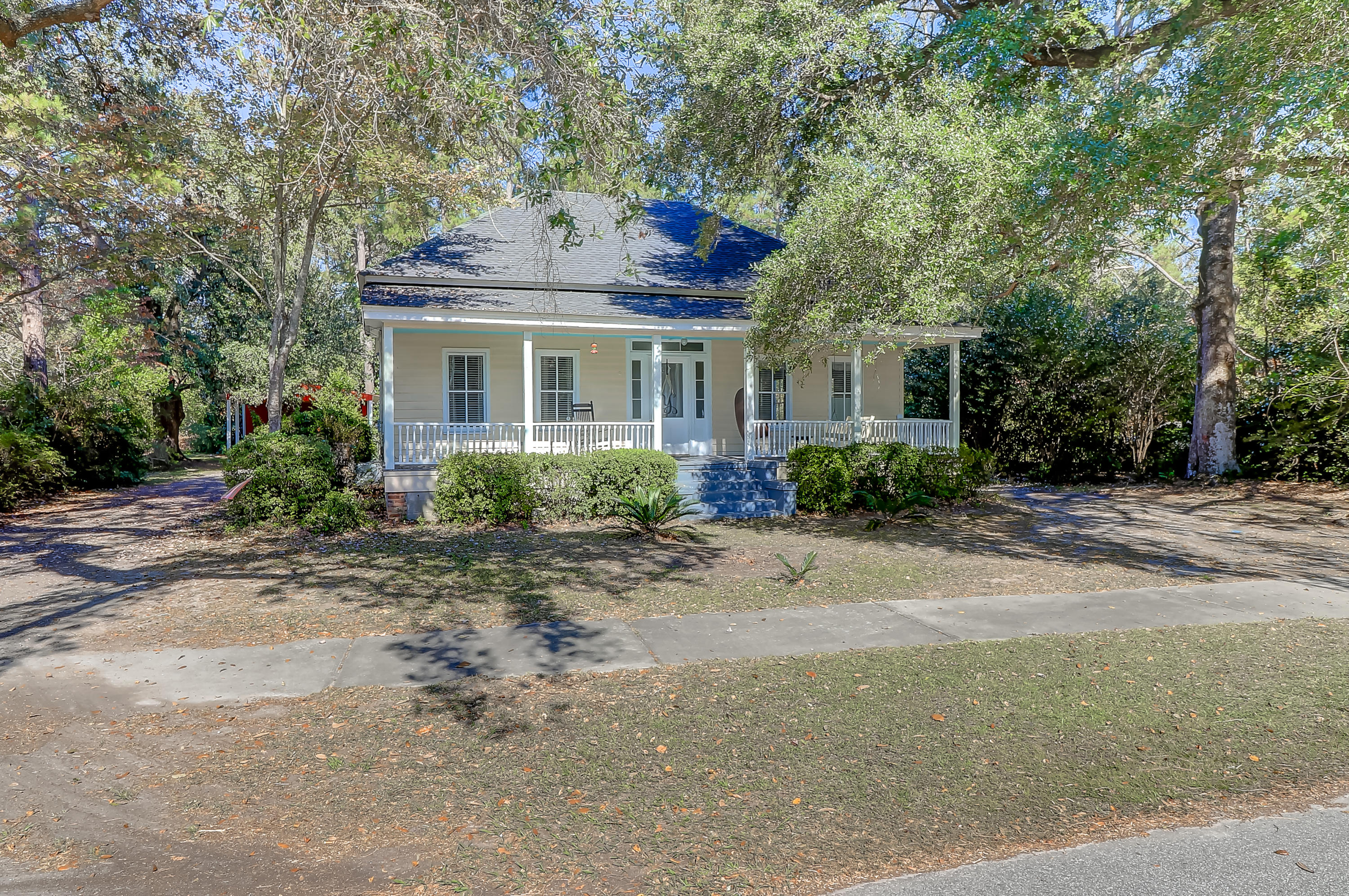 292 South Main Street Ridgeville, SC 29472 - Photo 3 of 42 292 S Main St (41)