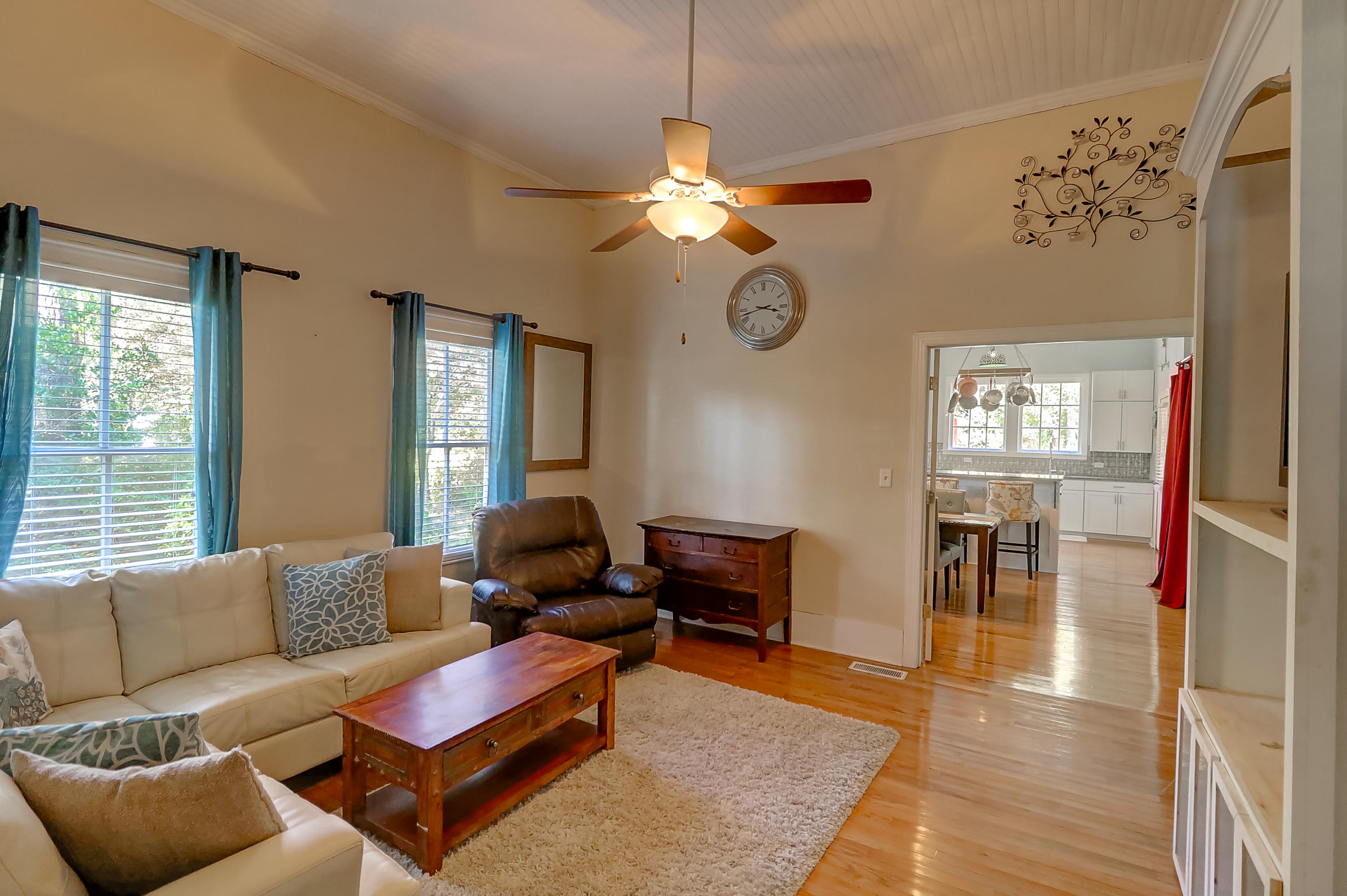 292 South Main Street Ridgeville, SC 29472 - Photo 25 of 42 292 S Main St (26)