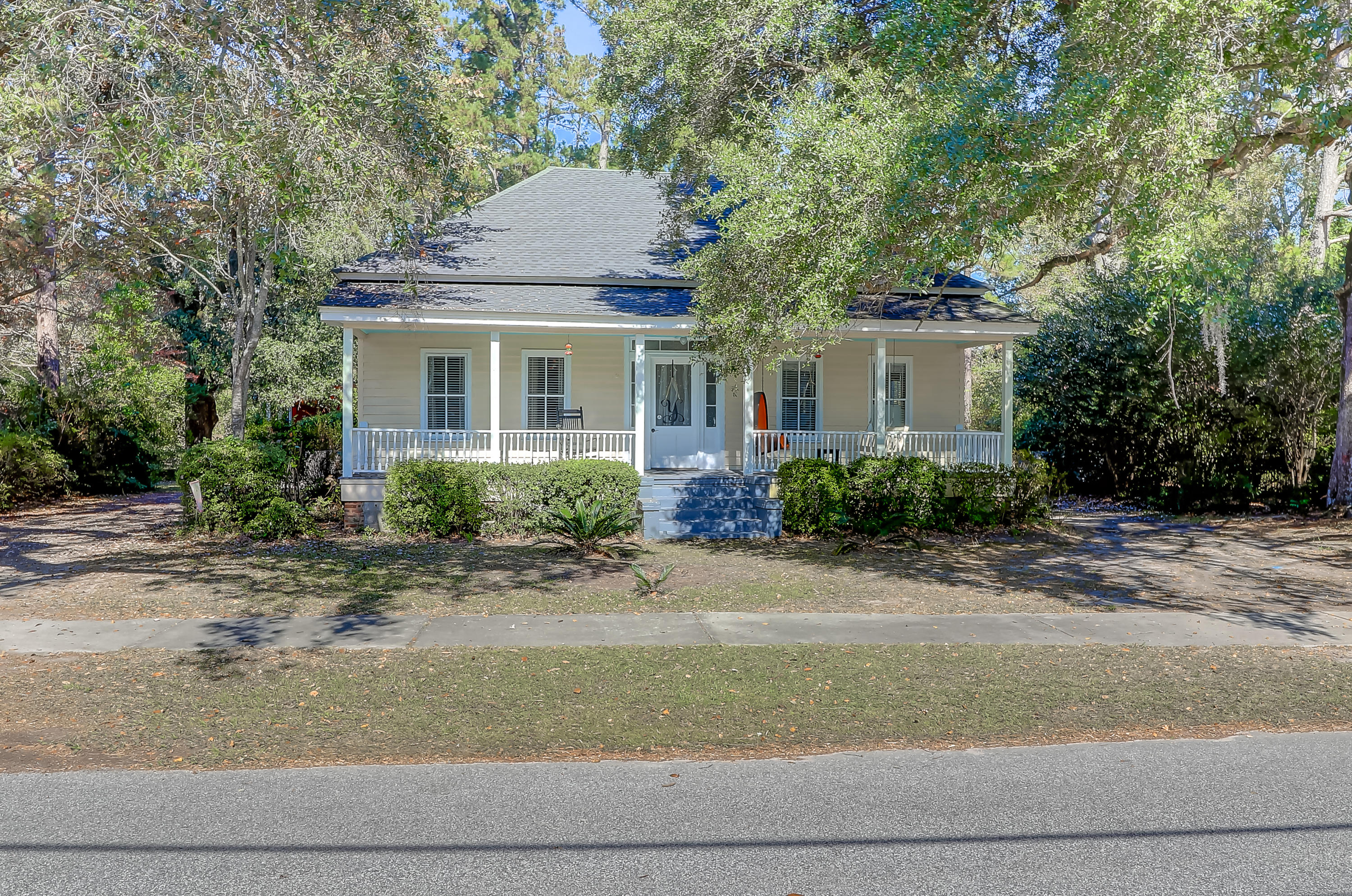 292 South Main Street Ridgeville, SC 29472 - Photo 5 of 42 292 S Main St (39)