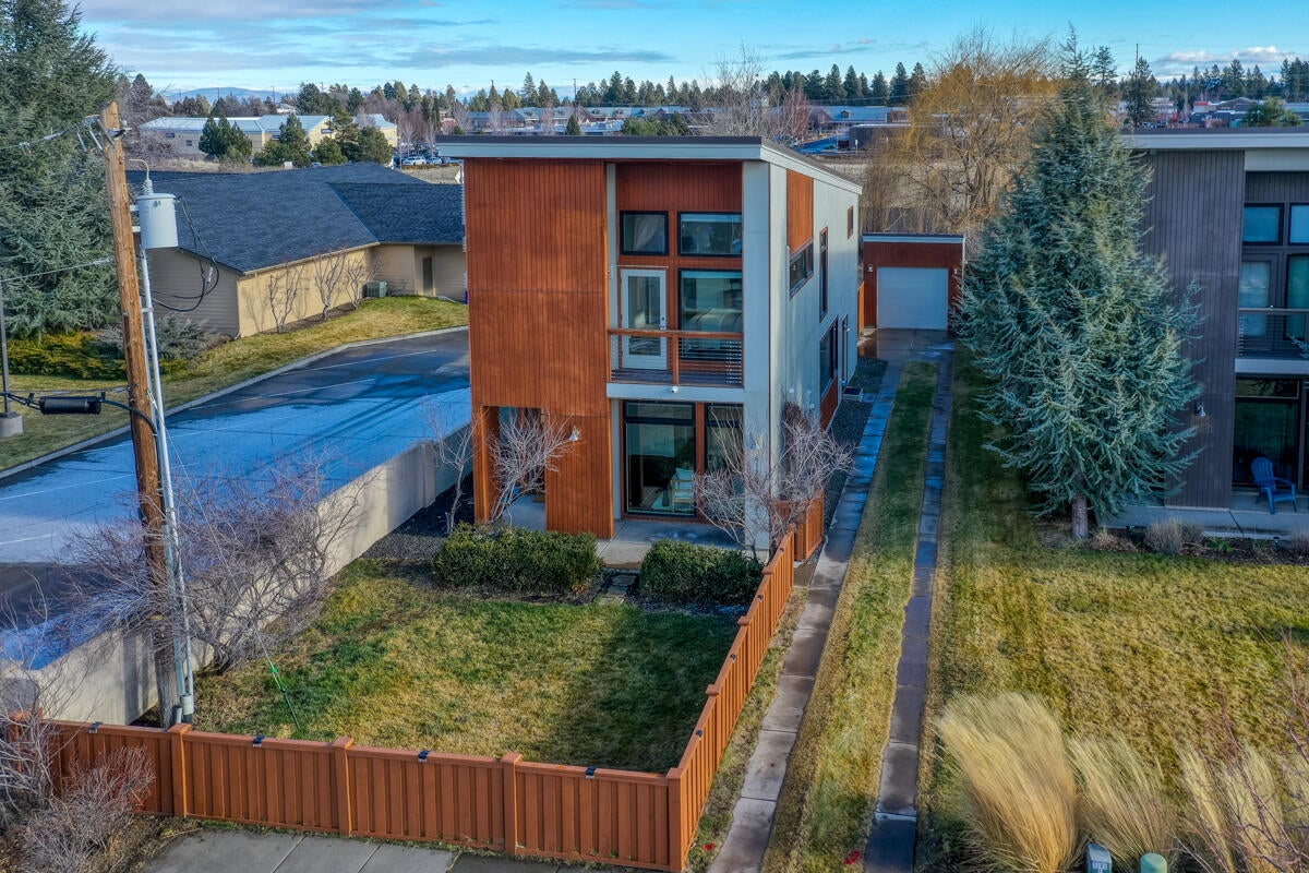 61284 Southwest Blakely Road Bend, OR 97702 - Photo 28 of 28 DJI_0153