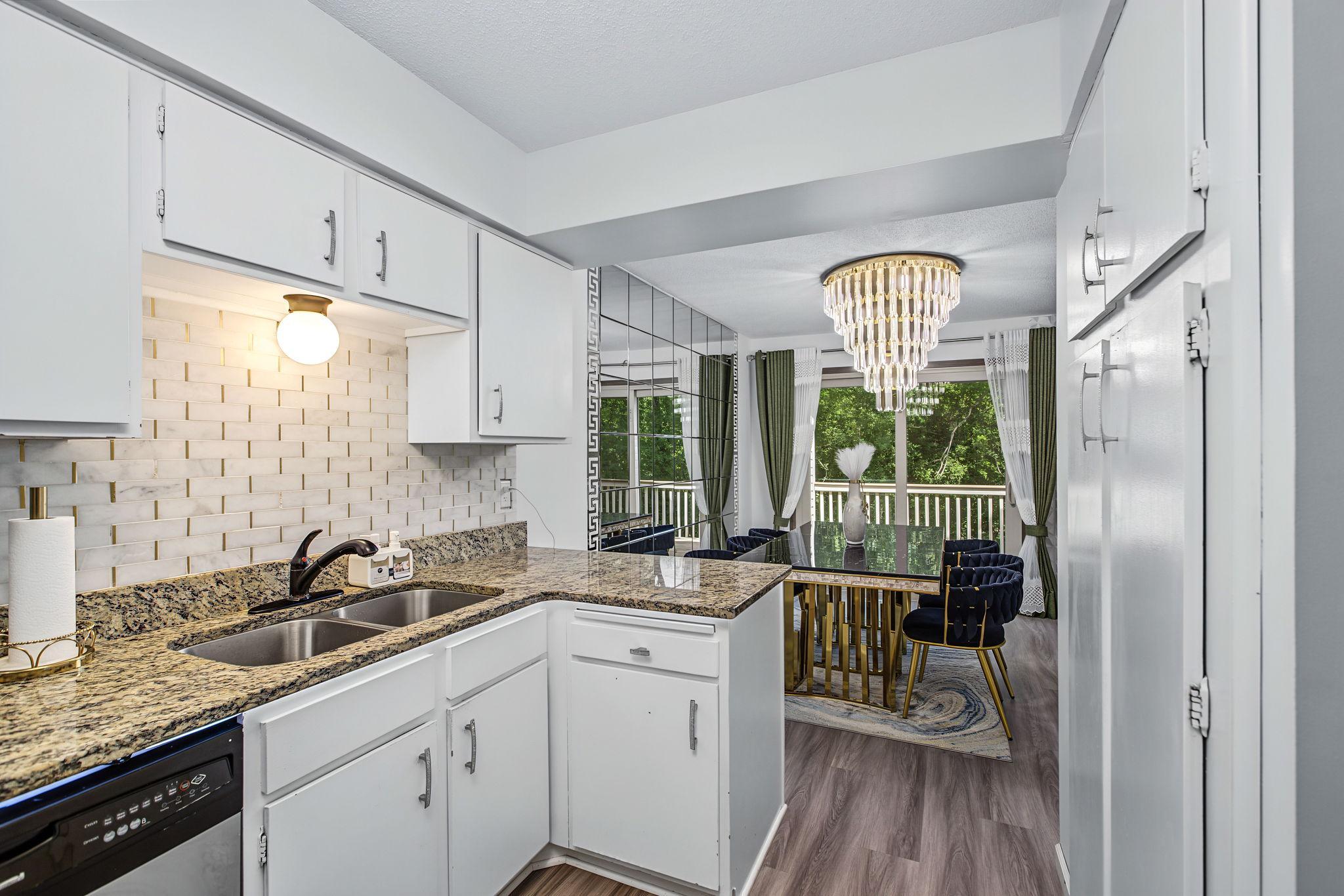 8445 Morgan Lane Eden Prairie, MN 55347 - Photo 13 of 37