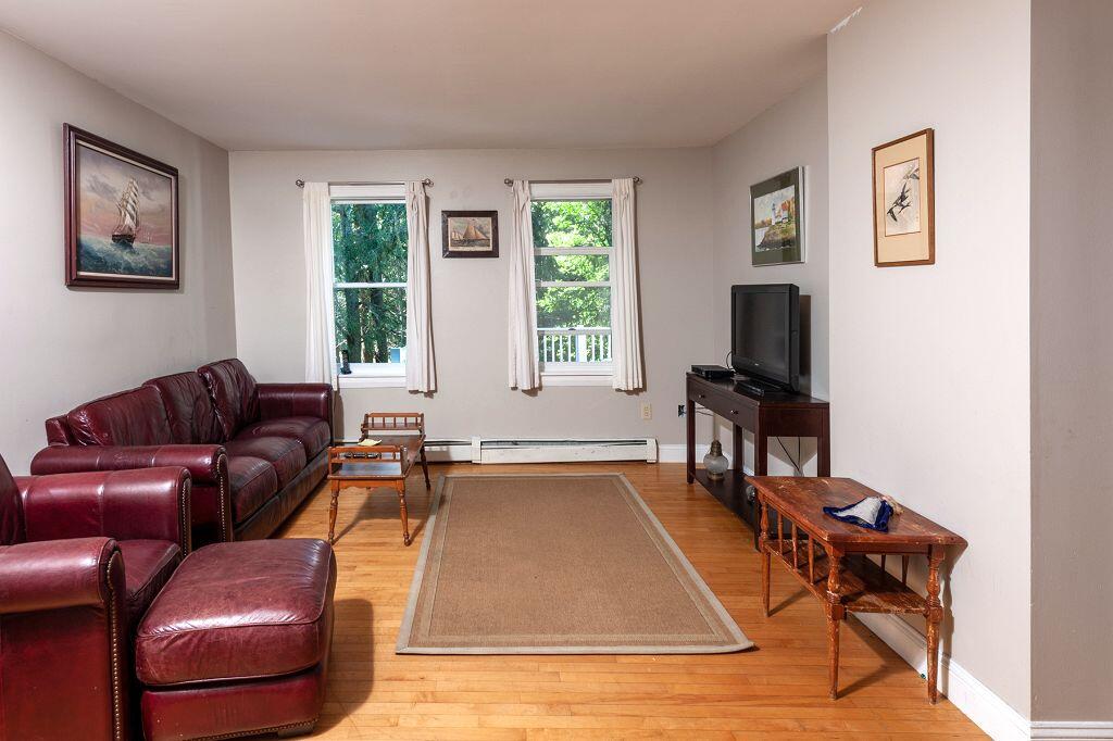 38 Pine Mountain Road Cape Neddick, ME 03902 - Photo 14 of 45 Family room