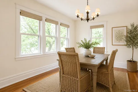 $720,000 | 462 Bronxville Road, Bronxville, NY 10708