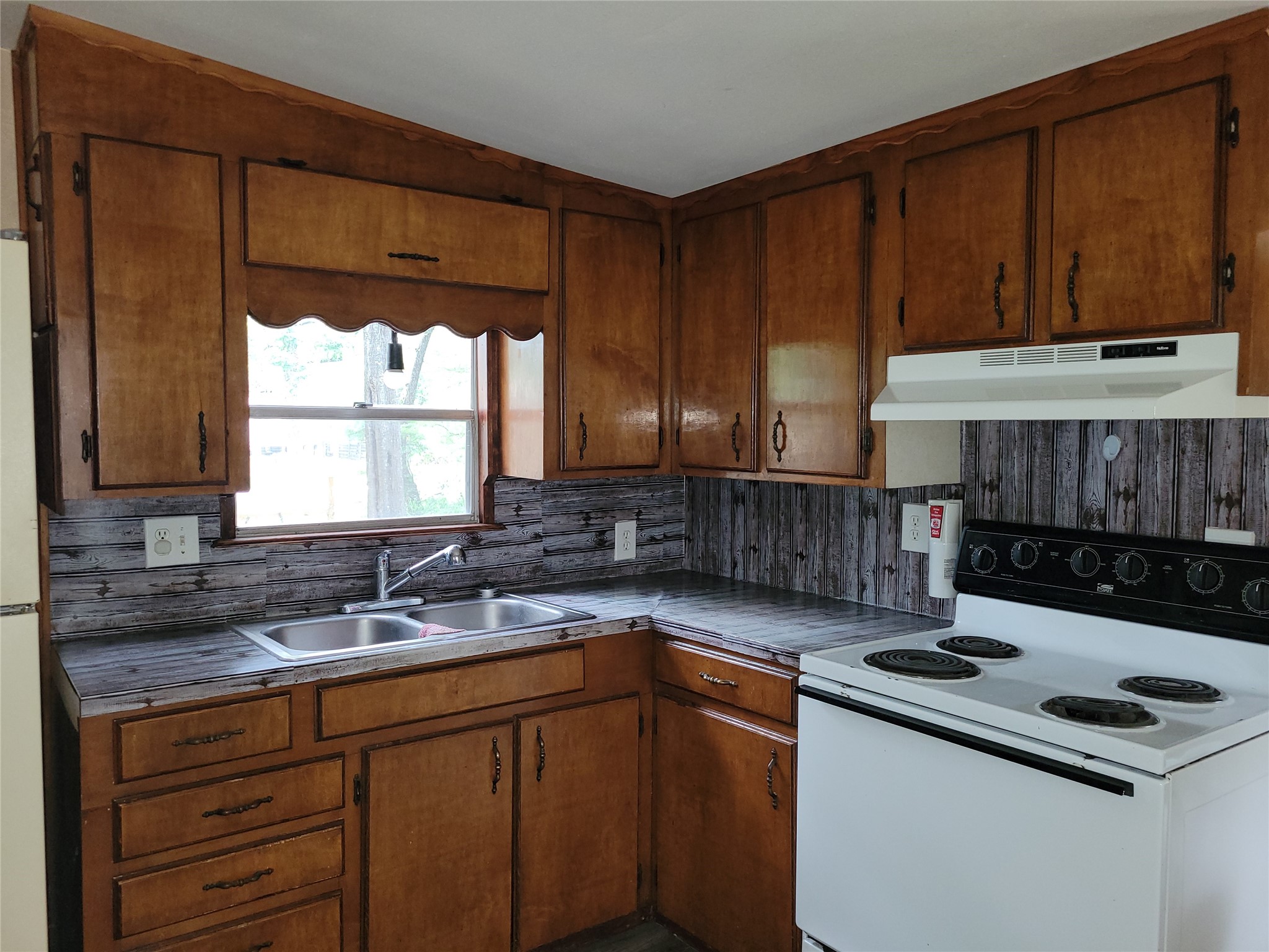 15536 Firetower Road Conroe, TX 77306 - Photo 4 of 10