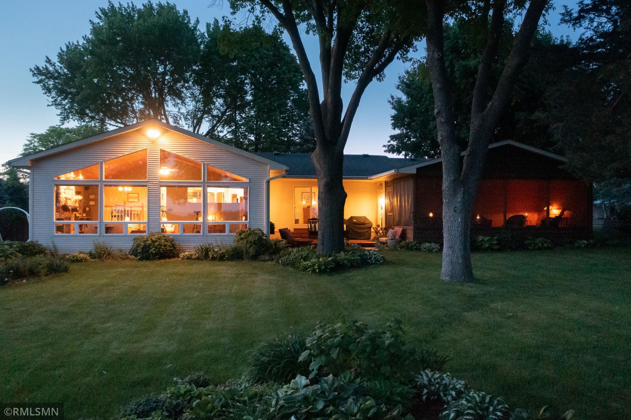 1060 Monroe Street Prescott, WI 54021 - Photo 2 of 64 Gallery Image 2