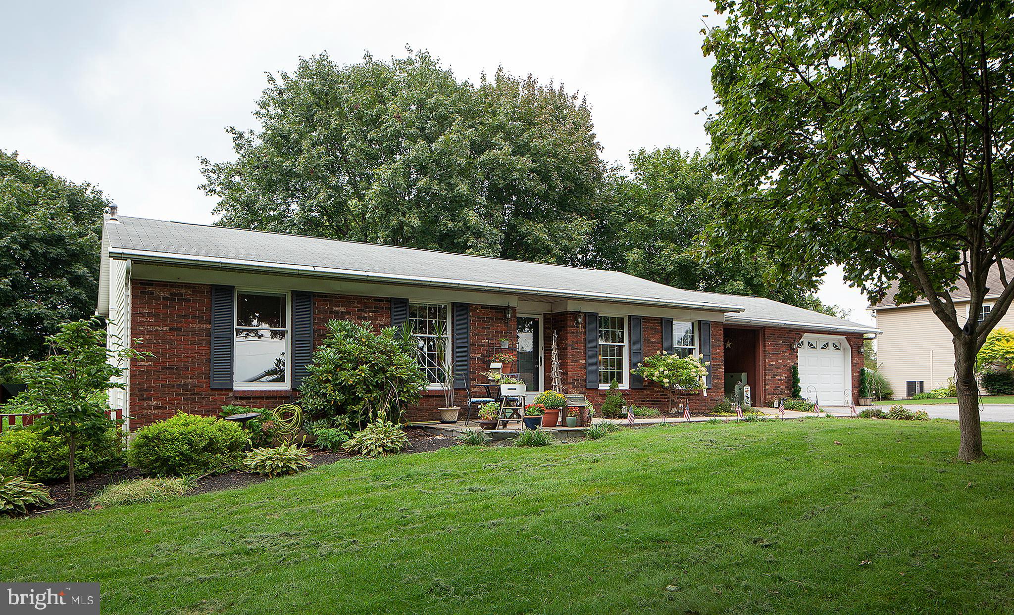 4198 Snavely Road Elizabethtown, PA 17022 - Photo 7 of 56 Gallery Image 7