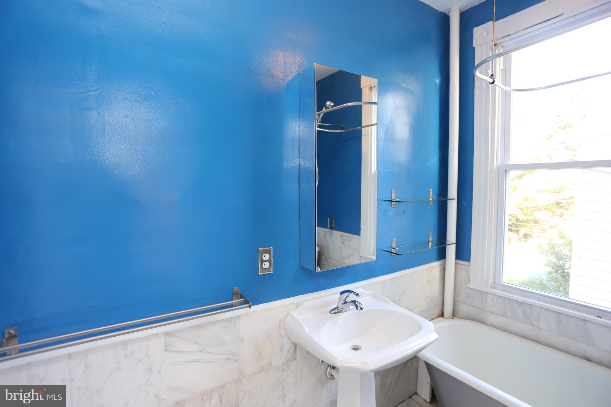 730 St Johns Road, Unit 2 Baltimore, MD 21210 - Photo 7 of 14