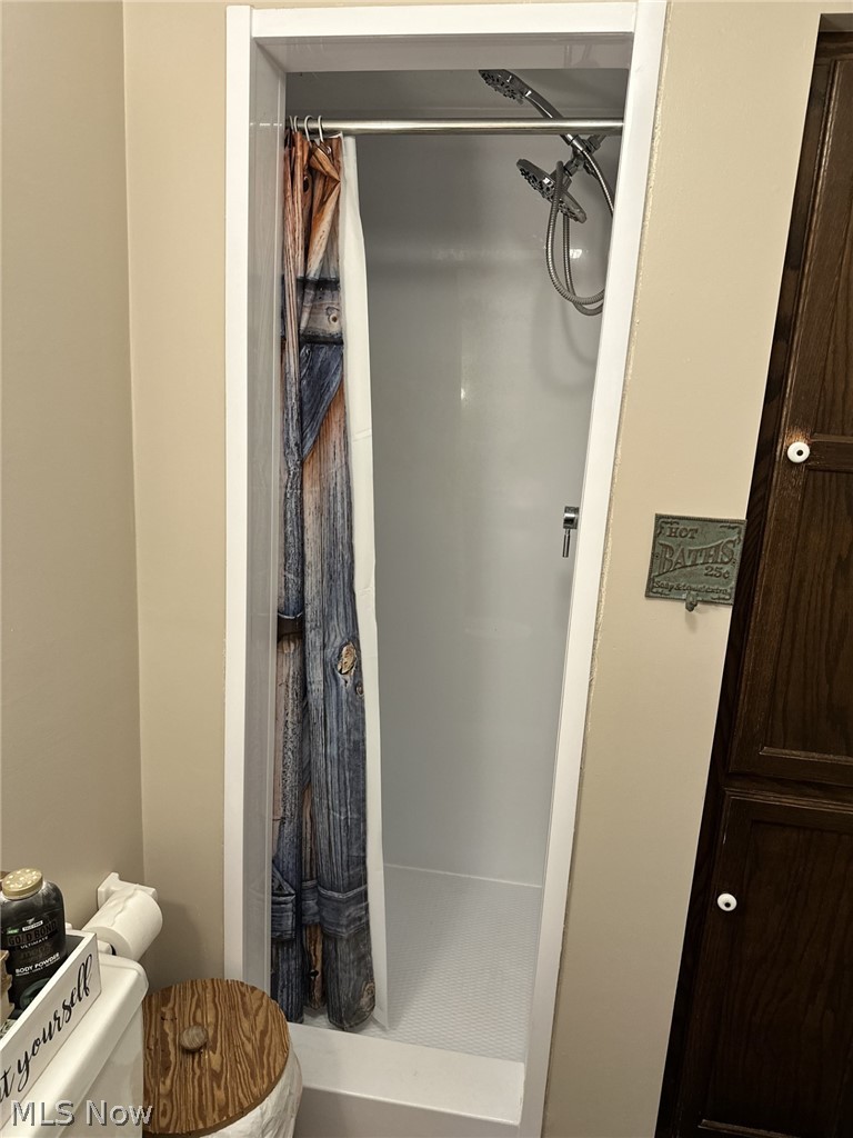 6795 Wadsworth Road Medina, OH 44256 - Photo 6 of 48 First Floor Bathroom