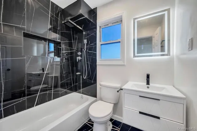 a view of entryway with stairs