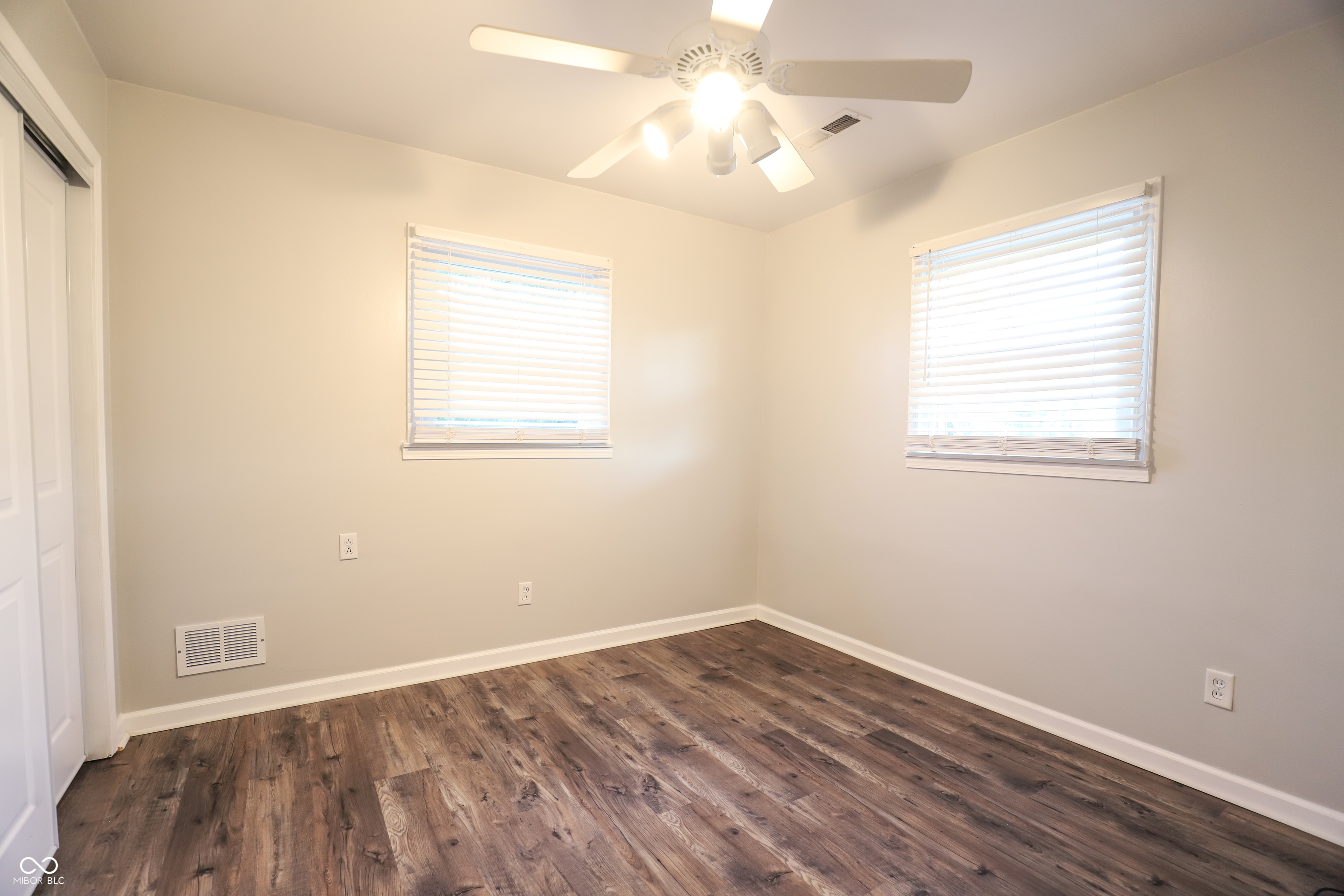 5342 South Franklin Road Indianapolis, IN 46239 - Photo 12 of 19