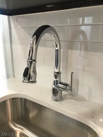 $2,400 | 3 William Street, Unit 2, Montclair, NJ 07042