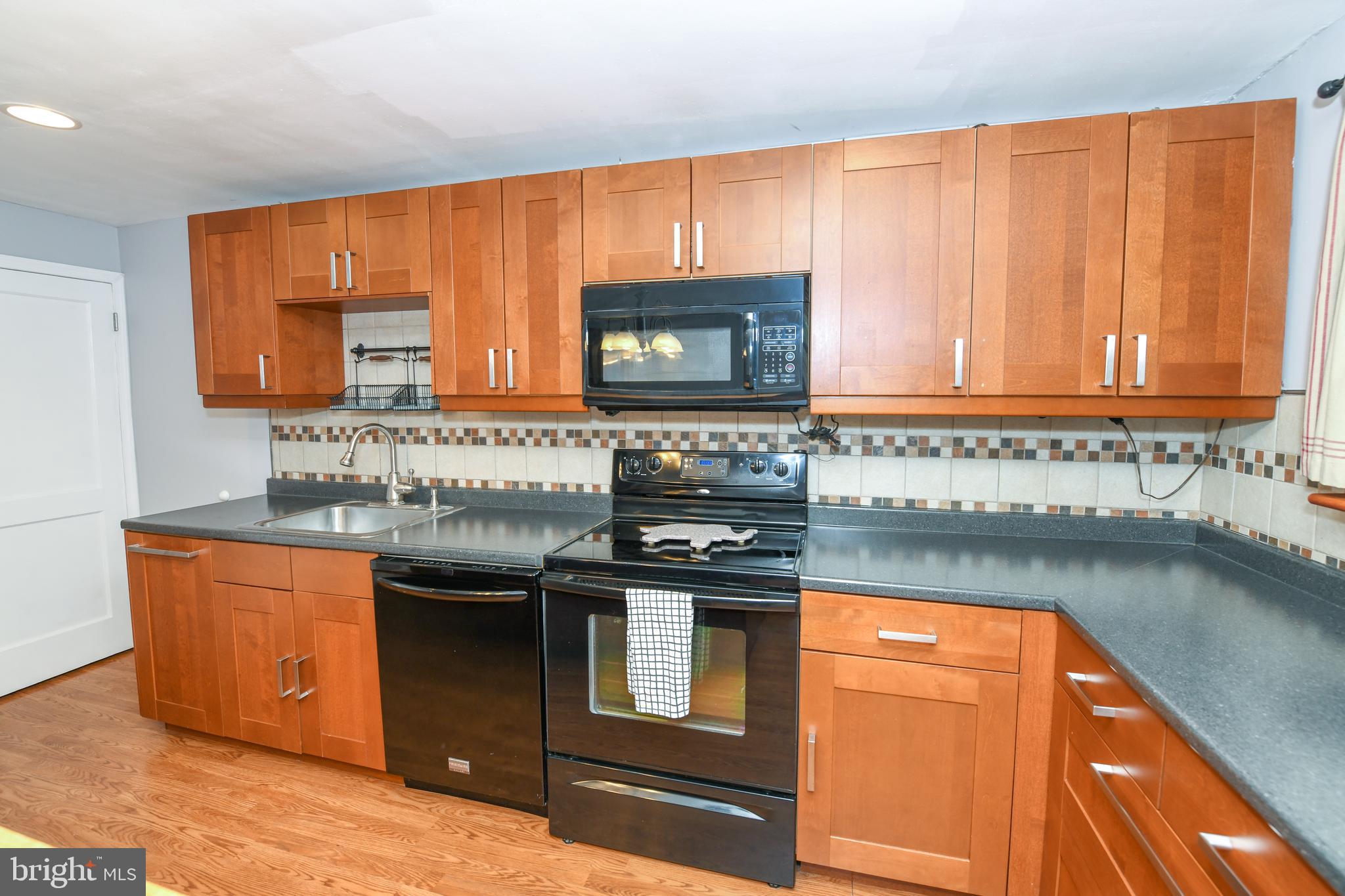 458 Jacksonville Road Hatboro, PA 19040 - Photo 11 of 30 Kitchen
