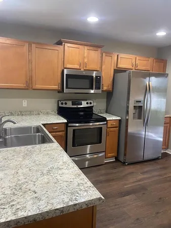 $2,250 | 8411 Deer Chase Drive, Riverview, FL 33578