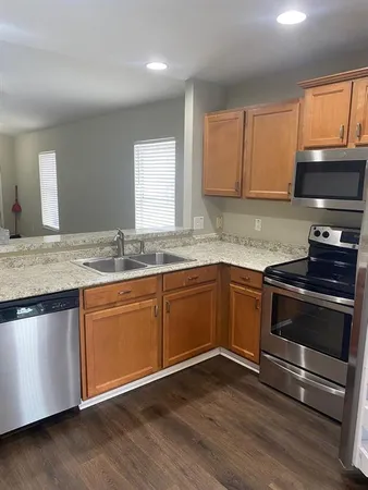 $2,250 | 8411 Deer Chase Drive, Riverview, FL 33578