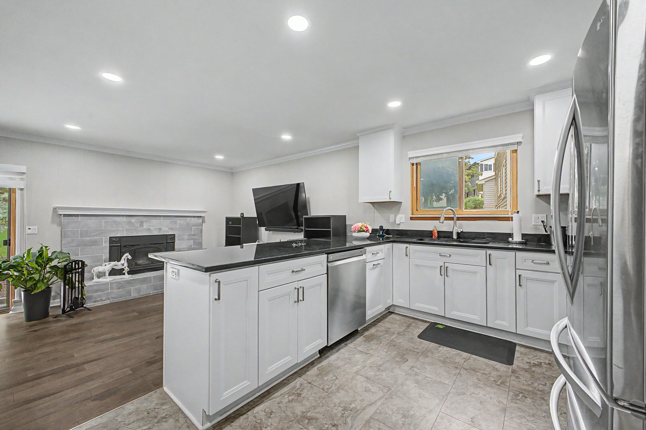 22440 Mill Road Novi, MI 48375 - Photo 21 of 39 22