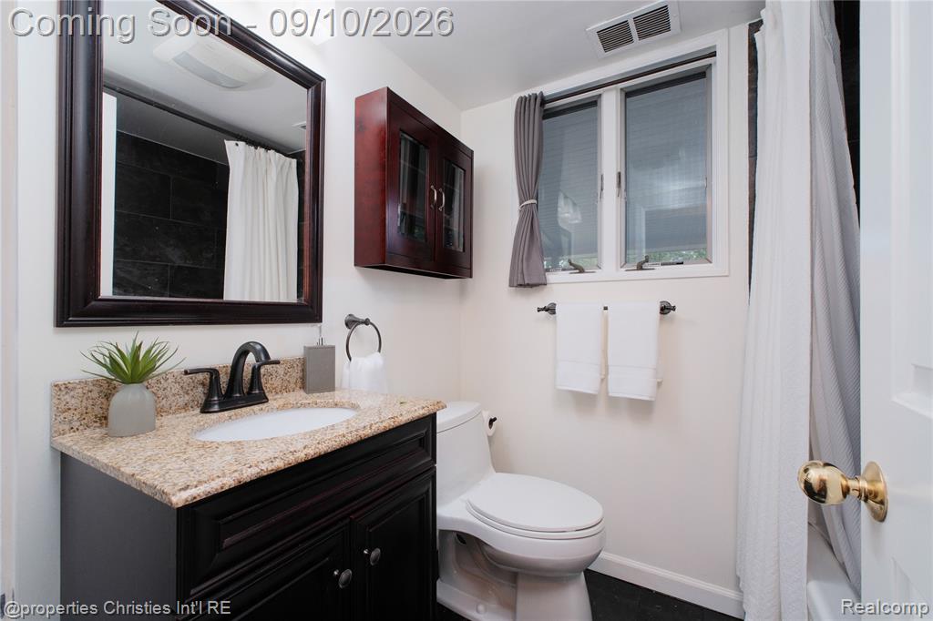 416 Welch Road Northville, MI 48167 - Photo 30 of 49 Gallery Image 30