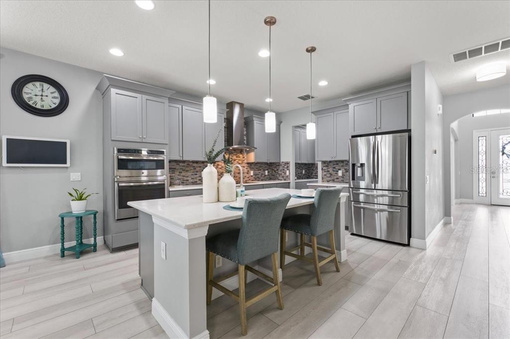 1675 Feather Grass Loop Lutz, FL 33558 - Photo 19 of 63