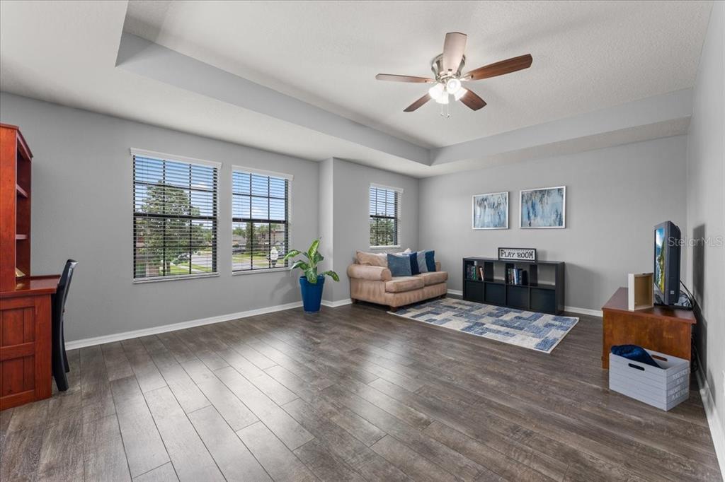 1675 Feather Grass Loop Lutz, FL 33558 - Photo 45 of 63