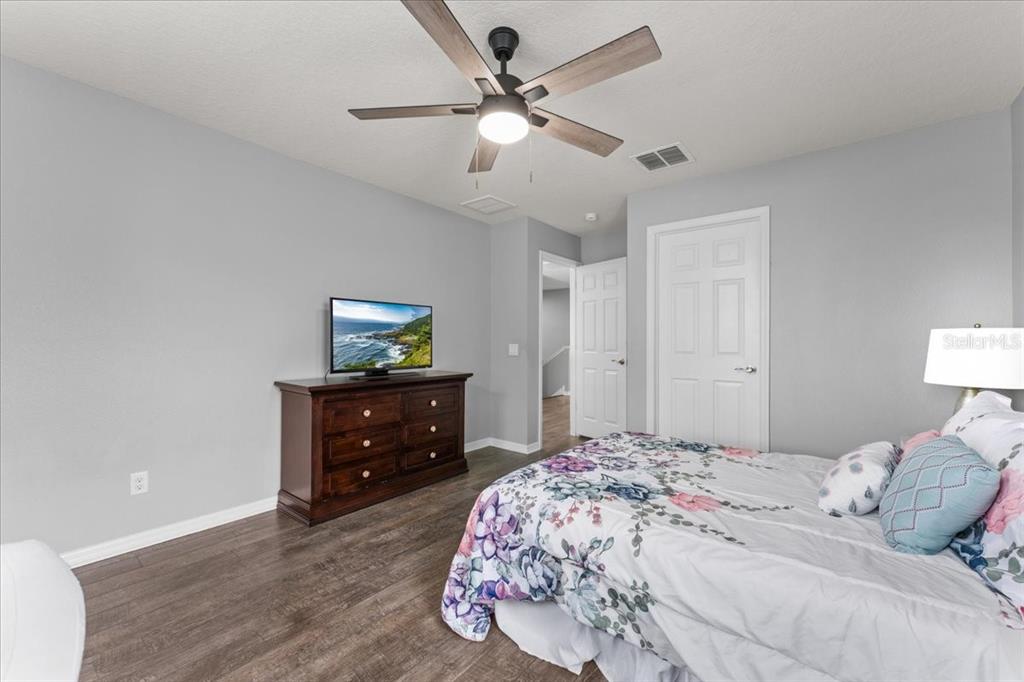 1675 Feather Grass Loop Lutz, FL 33558 - Photo 55 of 63