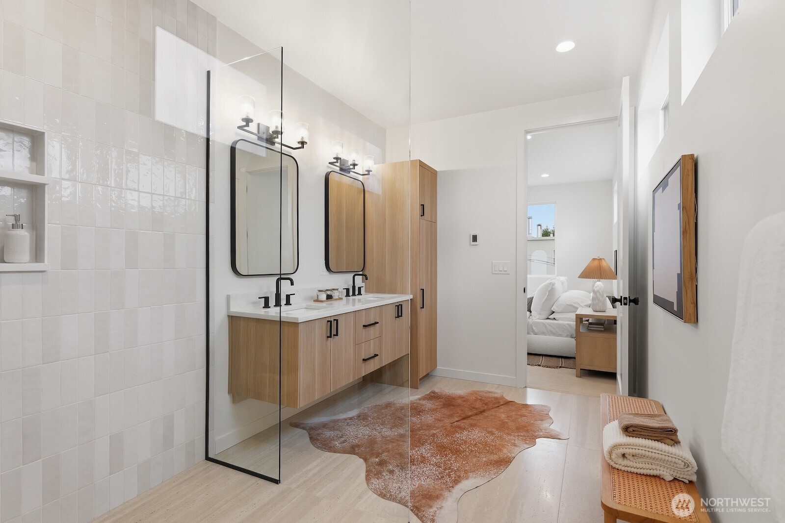 2769 59th Avenue Southwest, Unit A Seattle, WA 98116 - Photo 29 of 34