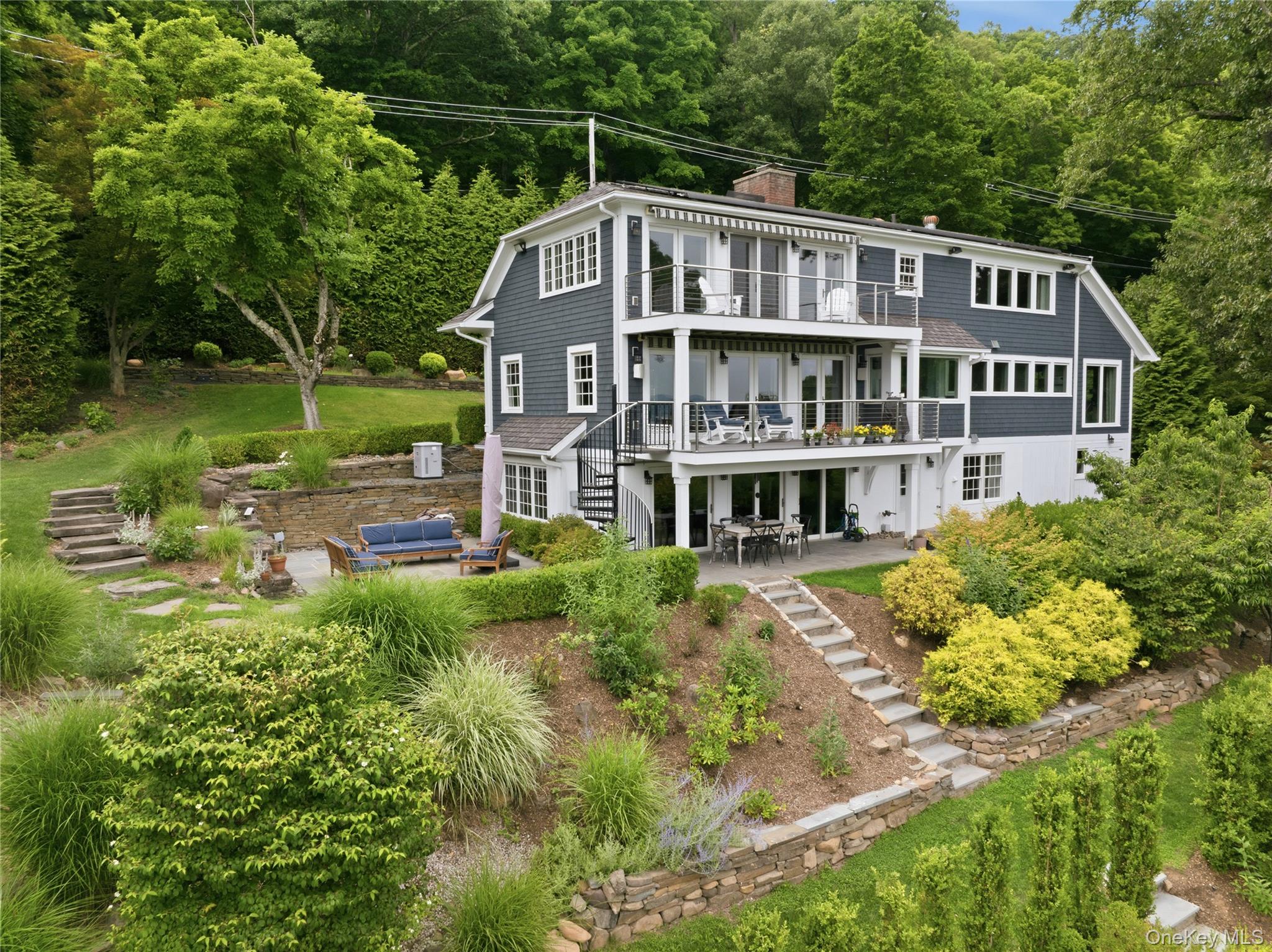 897 Rte 9W Nyack, NY 10960 - Photo 3 of 50