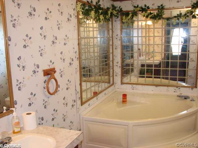47 Sugarfork Road Cumberland, VA 23040 - Photo 8 of 11 Master Bath - Corner tub, separate shower & double sink vanity