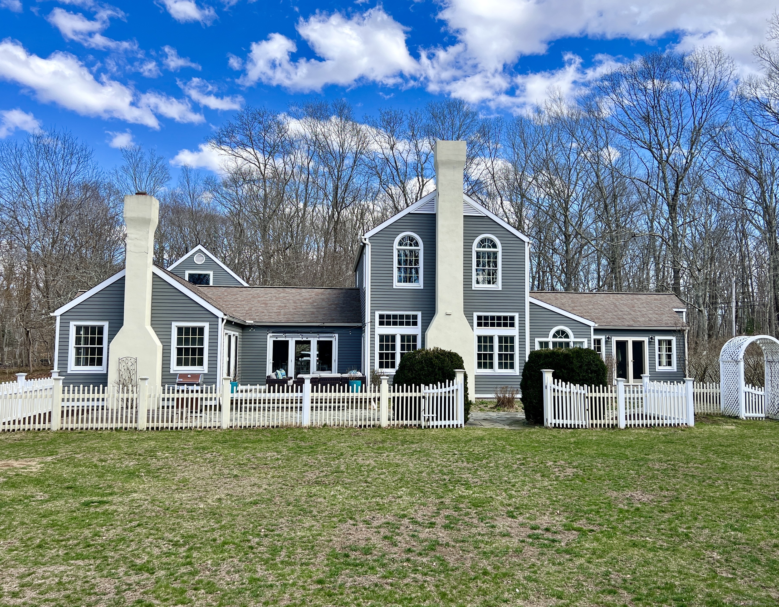 A Peter Kurt Woerner Design - One of Town & Country's top 50 residential architects.