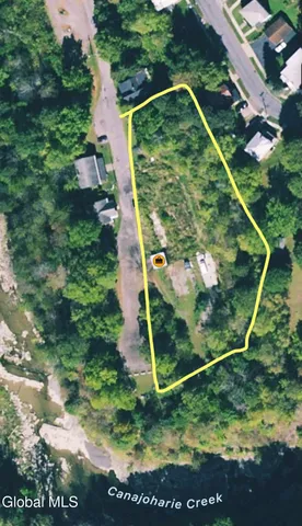 $60,000 | 39 Floral Avenue, Canajoharie, NY 13317